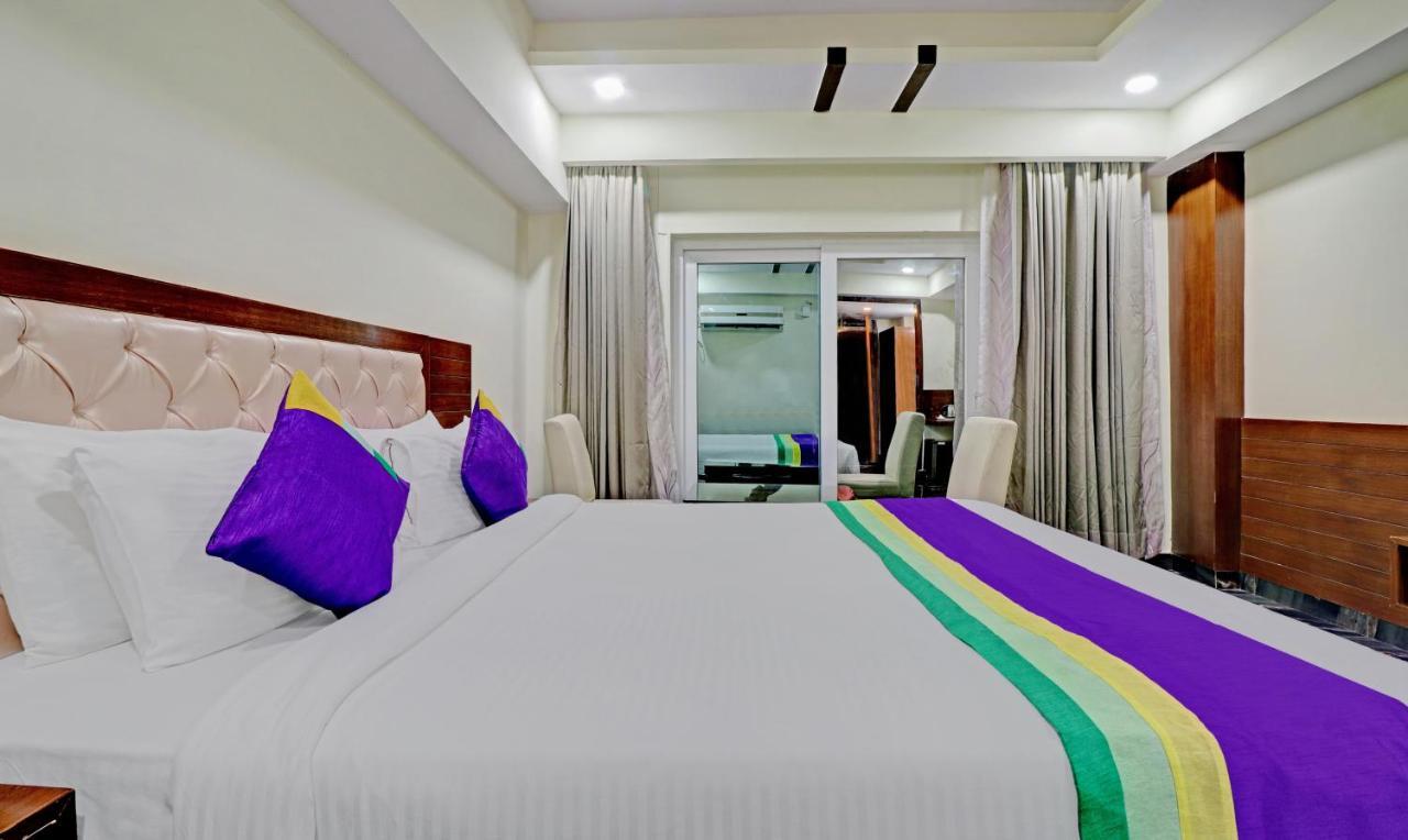 Treebo Premium Pearl Avenue, Ring Road Hotel Dehradun Exterior photo