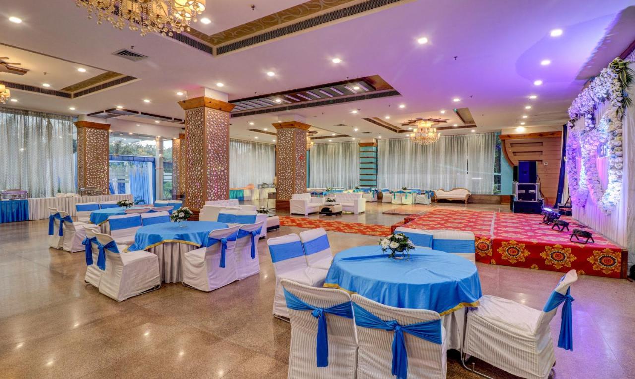 Treebo Premium Pearl Avenue, Ring Road Hotel Dehradun Exterior photo
