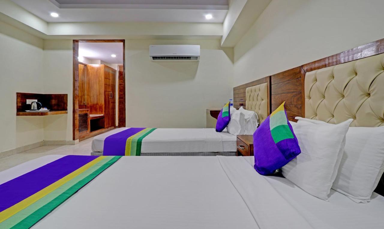 Treebo Premium Pearl Avenue, Ring Road Hotel Dehradun Exterior photo