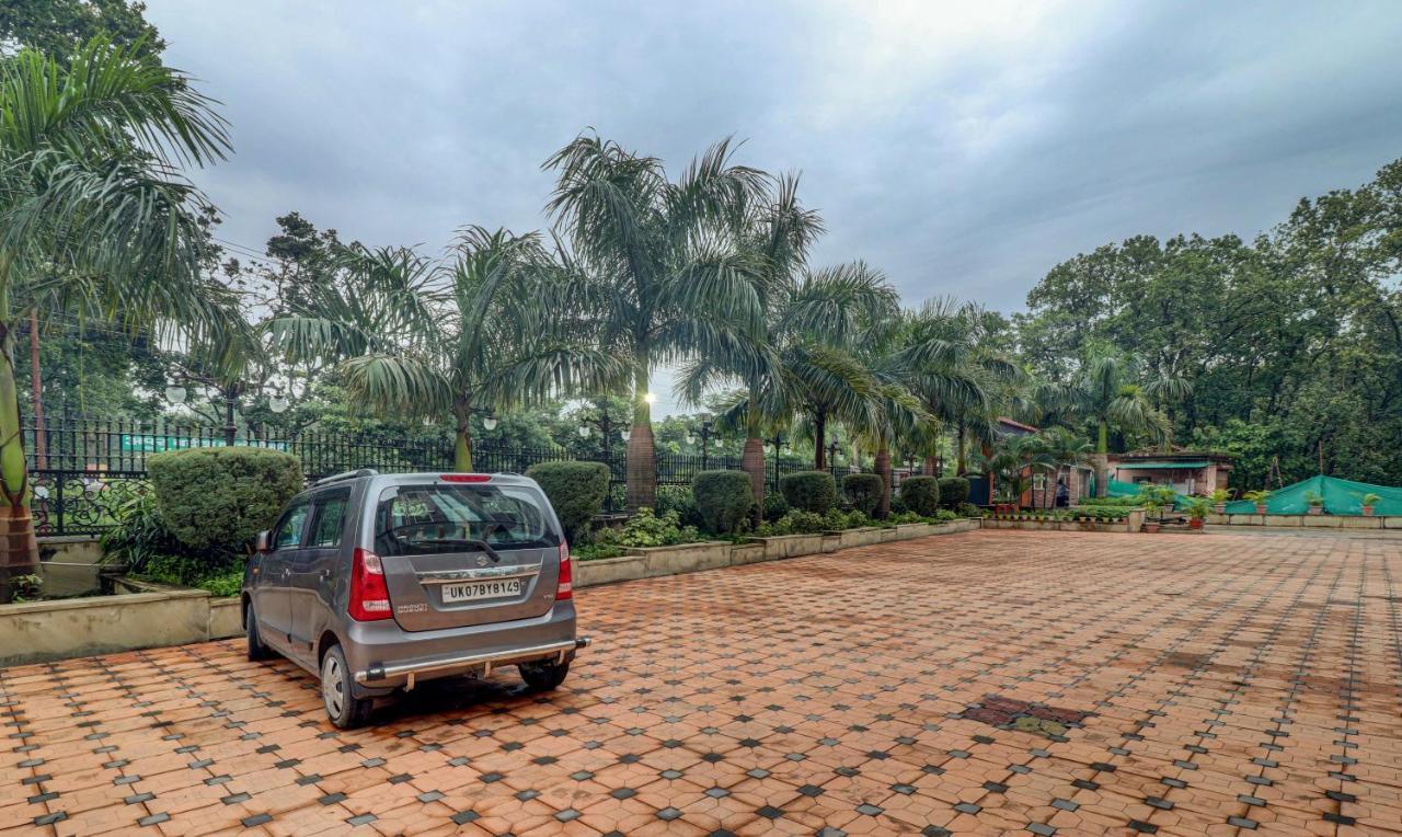 Treebo Premium Pearl Avenue, Ring Road Hotel Dehradun Exterior photo