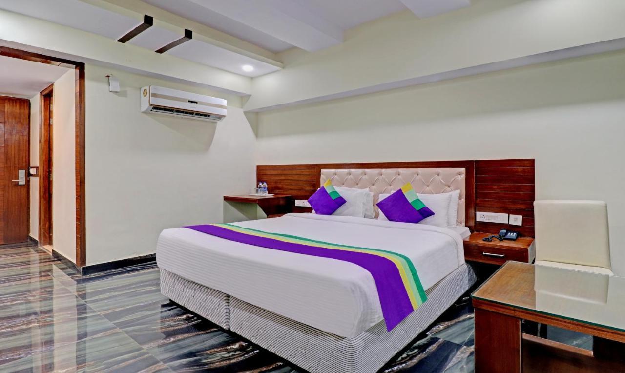 Treebo Premium Pearl Avenue, Ring Road Hotel Dehradun Exterior photo